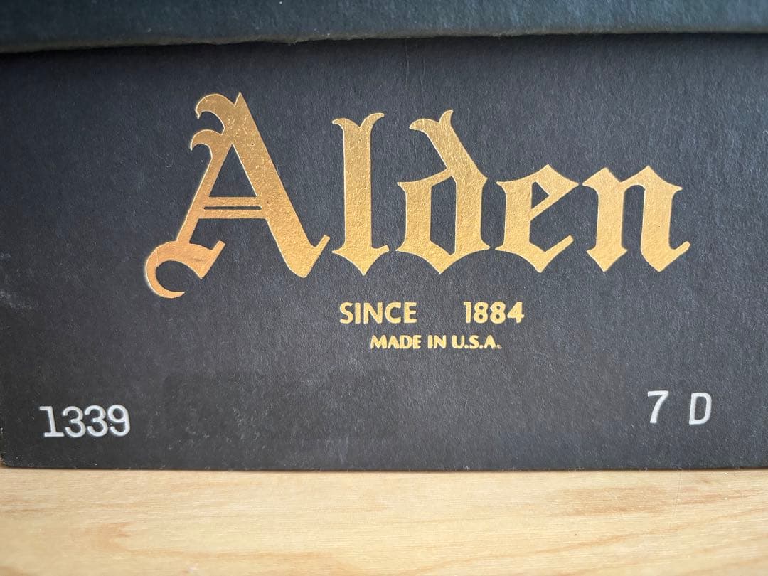 チャーリー@値引き交渉応じます alden オールデン　チャッカブーツ