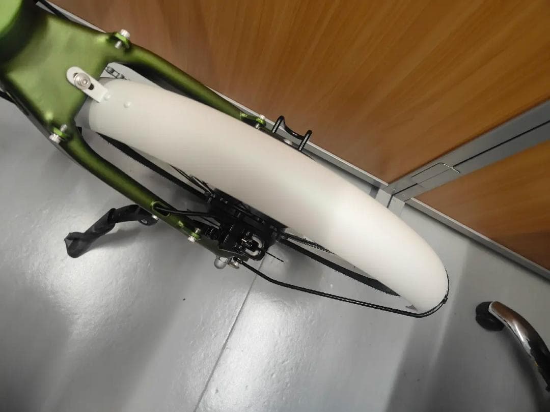 【Clarissa】電動アシスト自転車ERWAYA02 ホワイト&グリーン