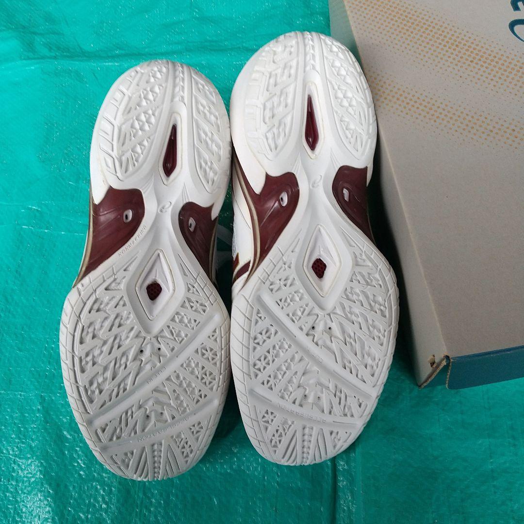 TO-RU様アシックスバスケットボールシューズ