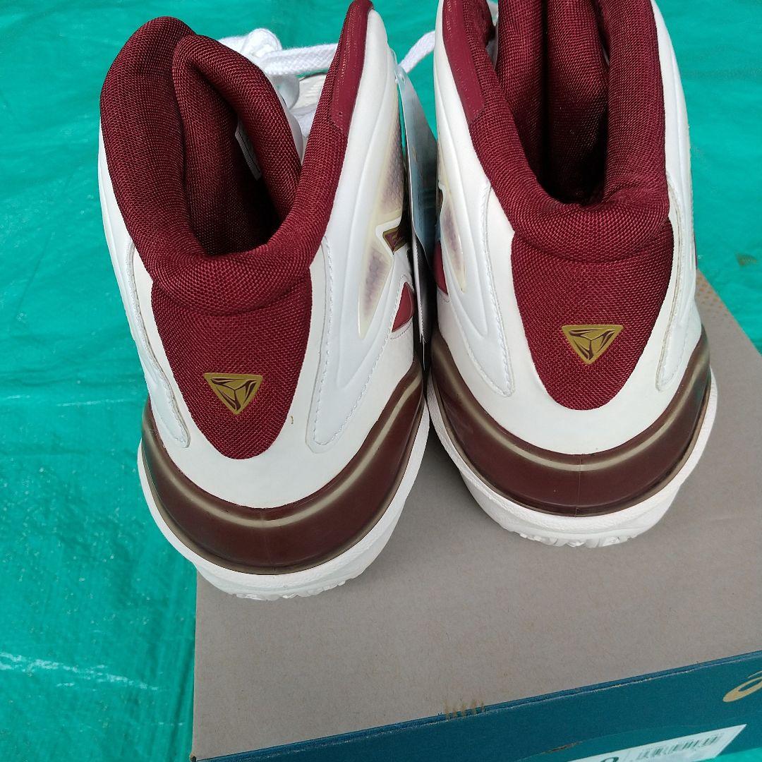 TO-RU様アシックスバスケットボールシューズ