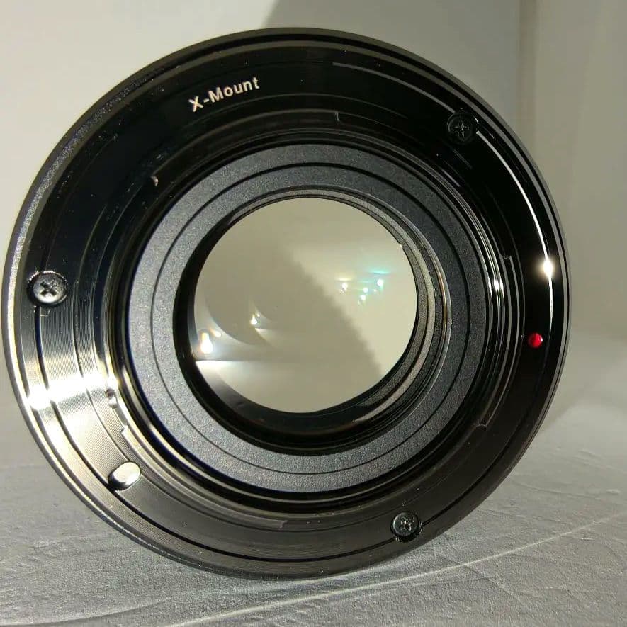 7artisan 35mm f0.95 xマウント 魅力的なボケ