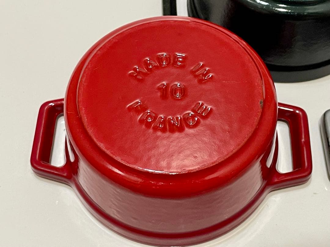 STAUB ミニココット　3個＋スタンドセット