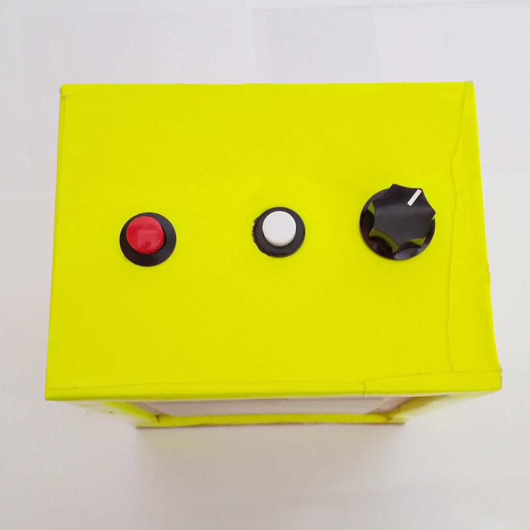 ハンドメイド  8曲記憶オルゴール ネオンイエロー