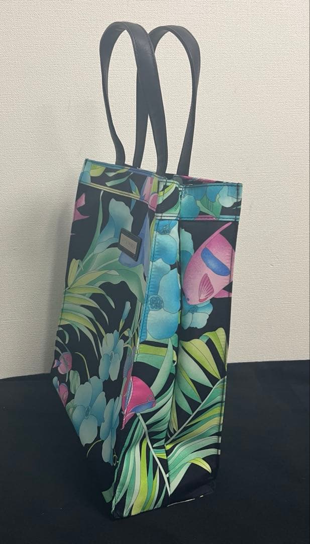 レオナールスポーツバッグ　タイムセール