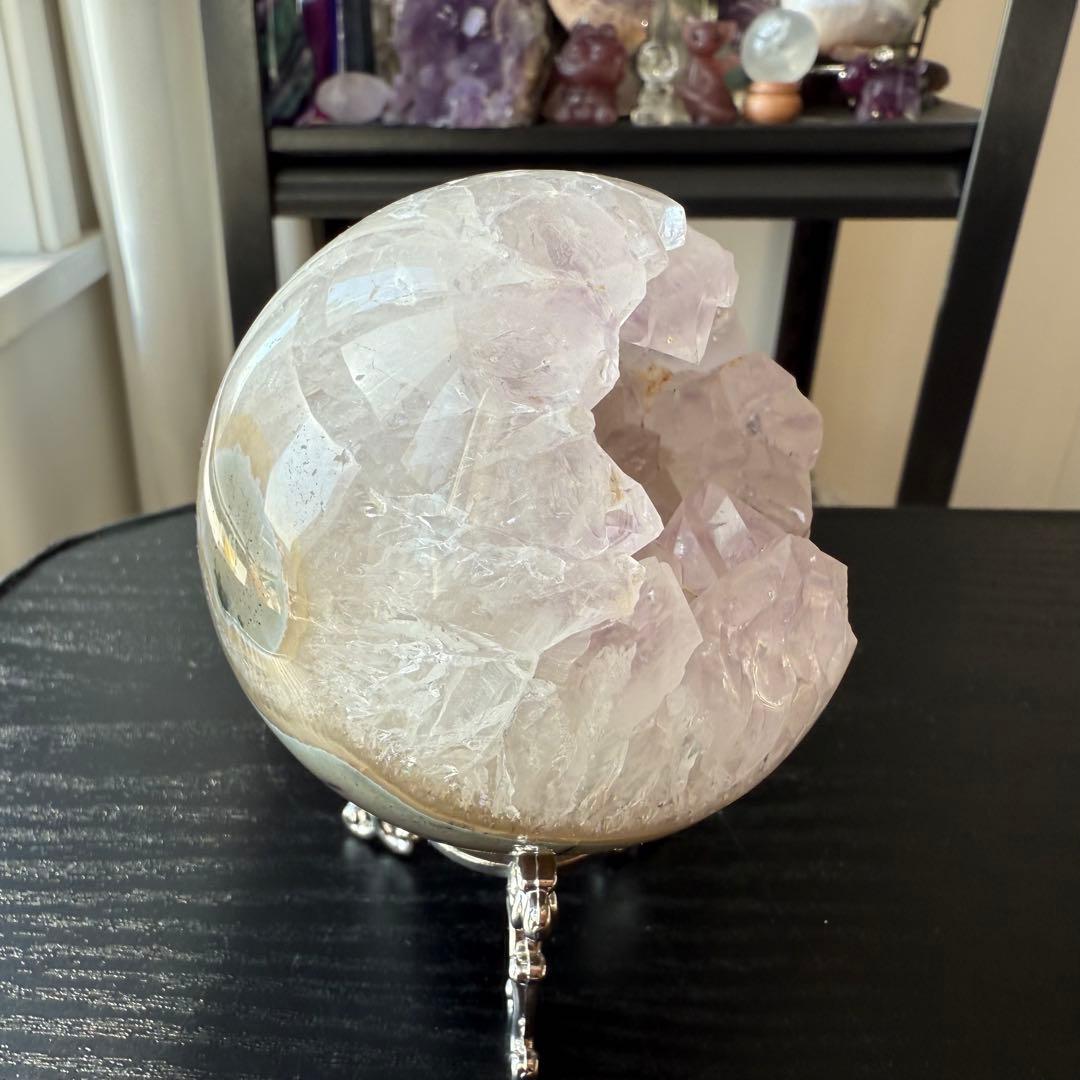 天然石アメジストの笑い口　置物　スフィアNO.120305