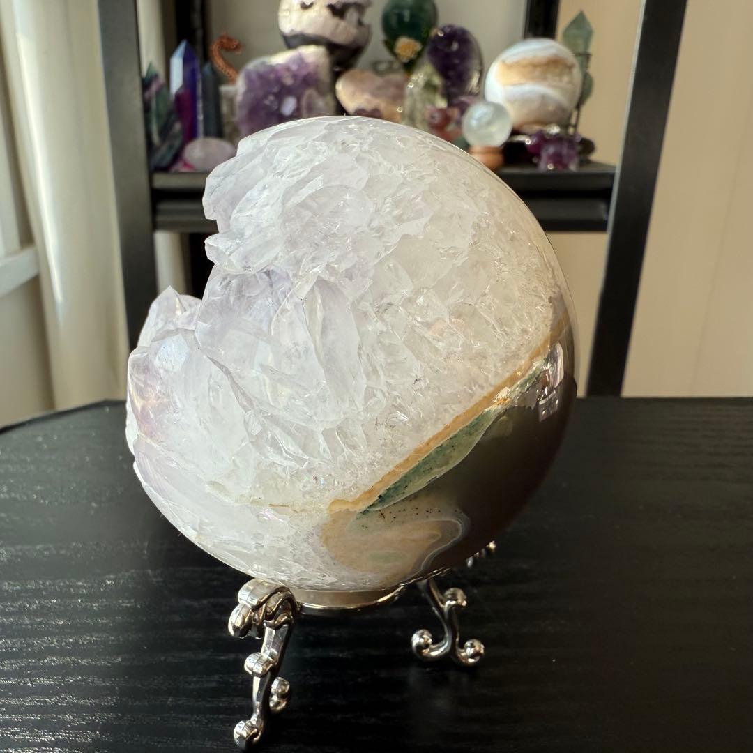 天然石アメジストの笑い口　置物　スフィアNO.120305