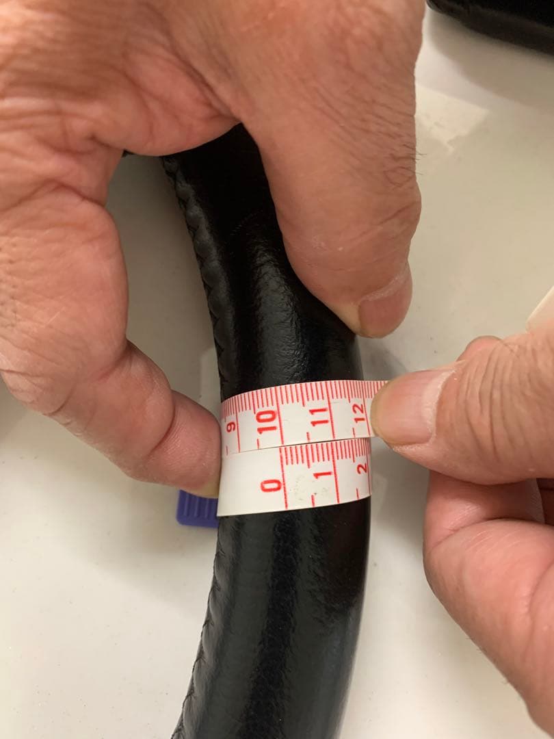 モトリタステアリング ブラックレザー