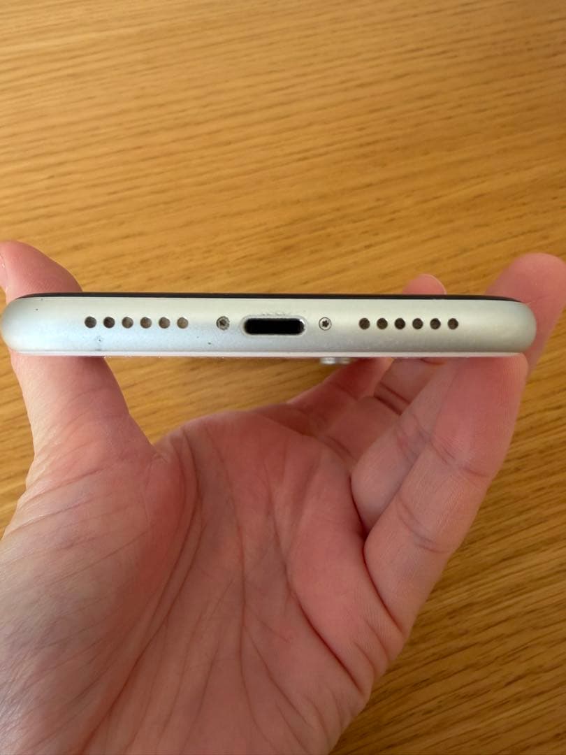 Apple iPhone XR 128GB ホワイト