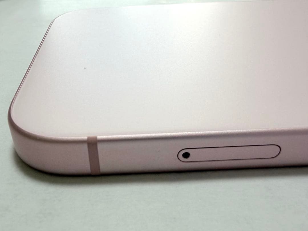 週末値下【美品】84% iPhone15 256GB ピンク　本体　SIMフリー