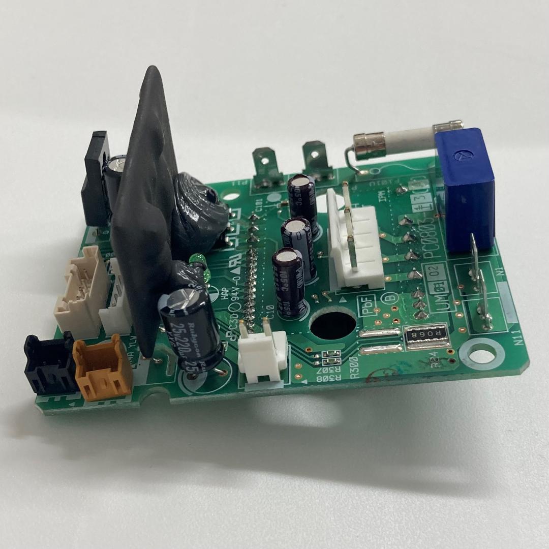 ダイキン　DAIKIN プリント基板　組立品　室外機　2017390　未使用