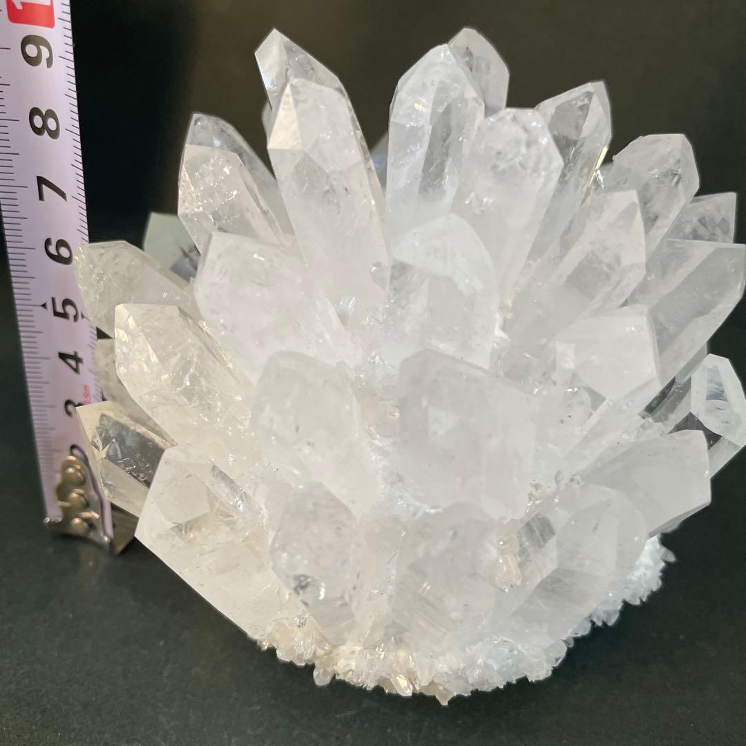 クリスタルクォーツ　クラスター　透明水晶　パワーストーン　幸運を招く石　浄化