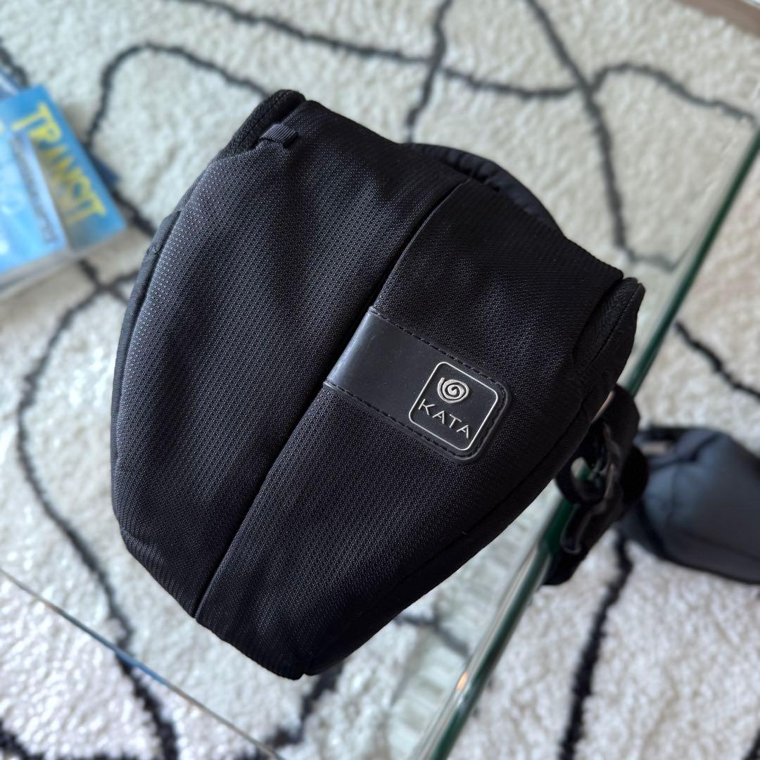 Nikon D7000 一眼レフカメラ＋レンズ3本＋アクセサリー多数セット