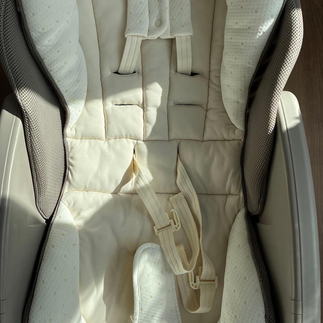 Aprica アップリカ ハイローチェア ユラリズムオート ムーンロック