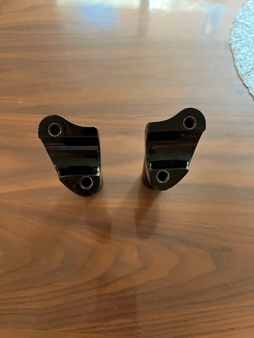 ハーレー プルバックライザー 黒　ネオファクトリー