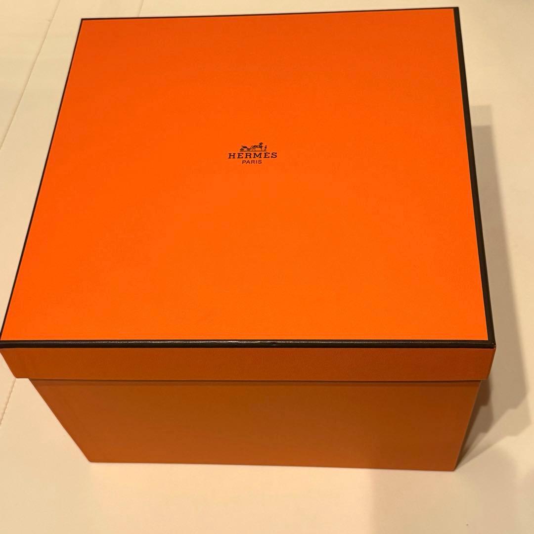 【最終値下！】エルメス　花瓶　Hermes ガダルキヴィール 　フラワーベース