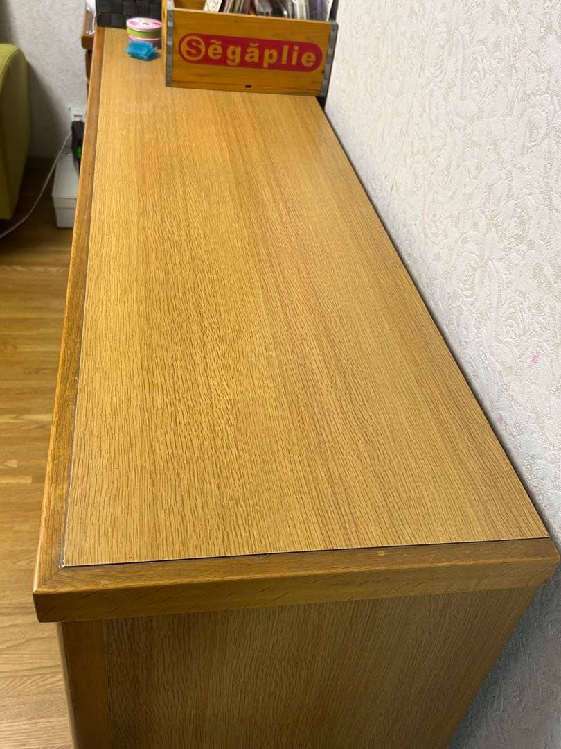 kaji★浜本工芸ガラス扉付収納サイドボード