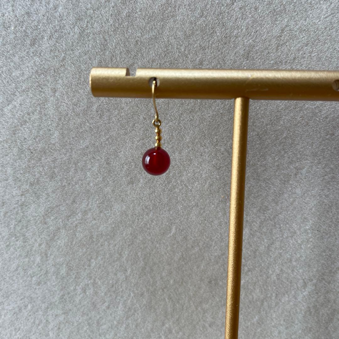 ガーネットピアス　K18 片耳用　フックピアス
