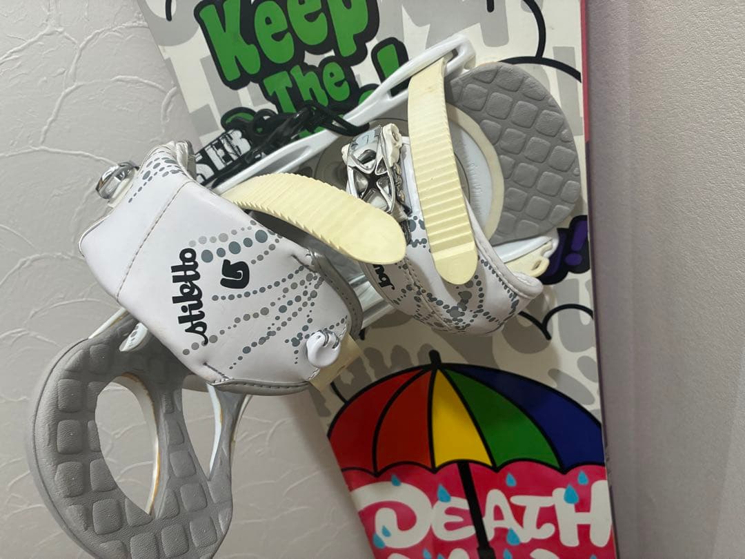 女性用スノーボードウェアとDeath Labelボード　セット