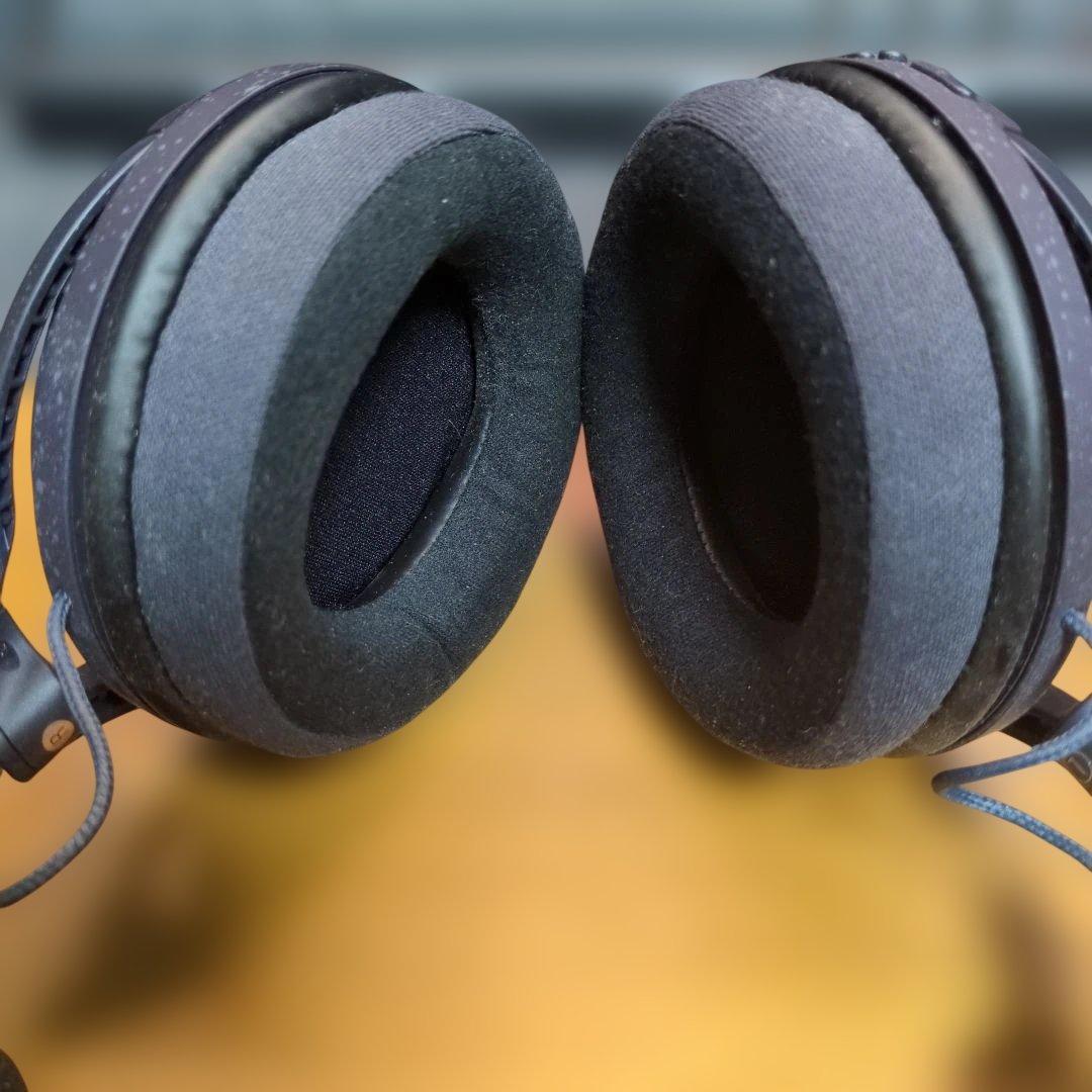 ヘッドホン audio-technica ATH-HL7BT