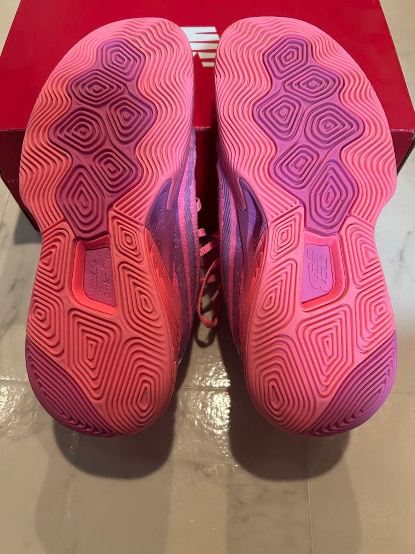 ねこ　two wxy v5 New Balance