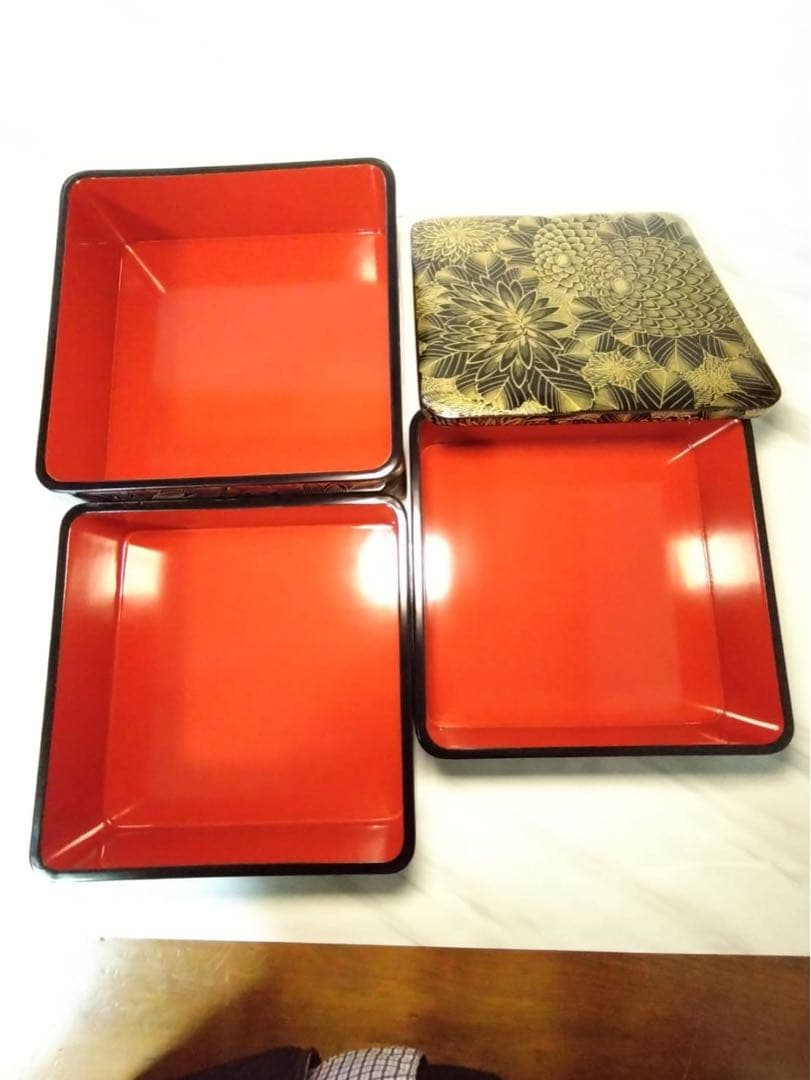 【W】未使用美品 輪島塗 総沈金 菊詰 三段重箱 6.5寸 黒塗 高級漆器