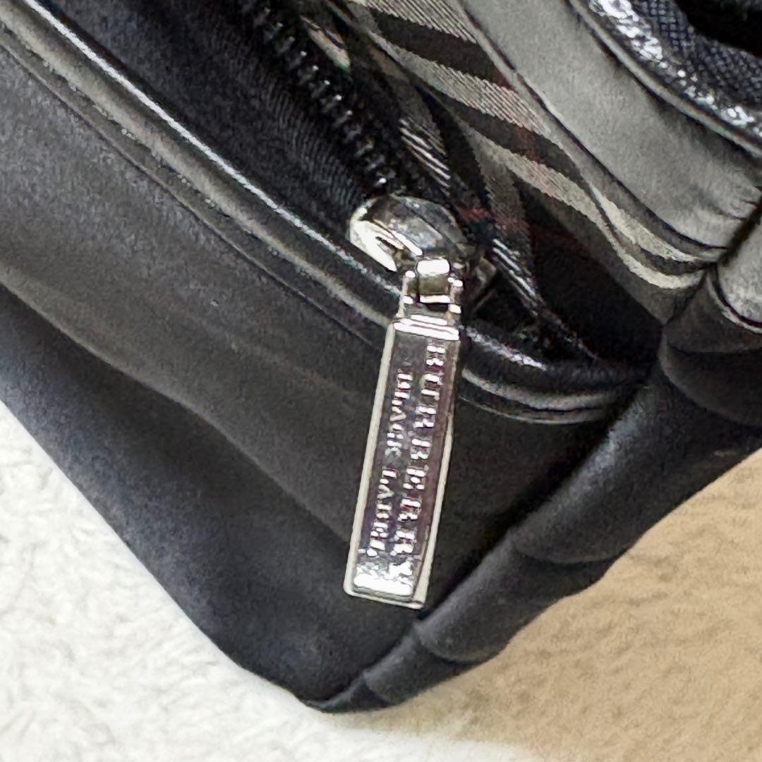 m*i様 バーバリーブラックレーベル　ナイロンショルダー　サコッシュ　ブラックノ