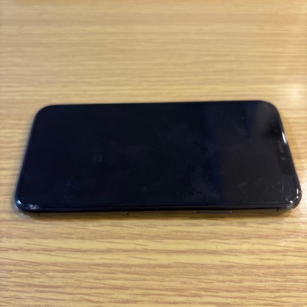 iPhone 11 proブラック 本体