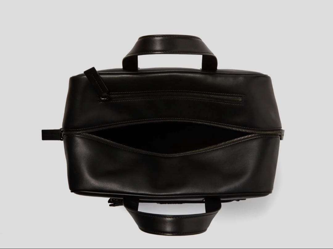 カールラガーフェルド 本革 ブラック 2WAY ビジネスバッグ A4収納可