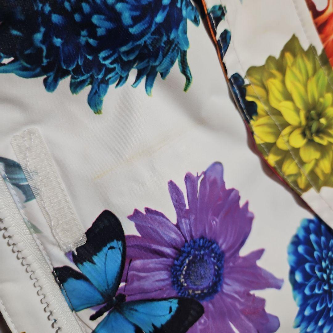 ロキシー　スノボ　ウェア　蜷川実花　ROXY ジャケット　花柄　白　スノーウェア