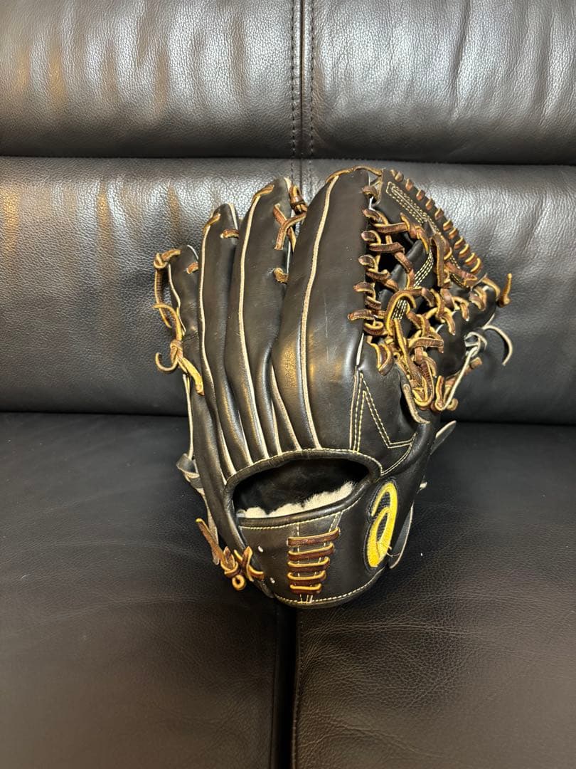 アシックスゴールドステージ硬式外野手用グラブ