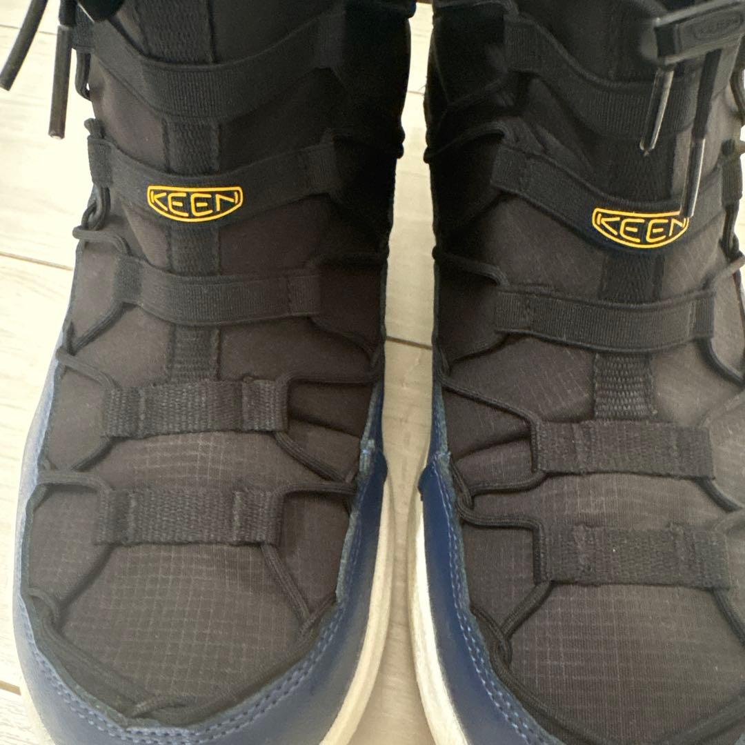 KEEN スノーブーツ ブラック/ネイビー