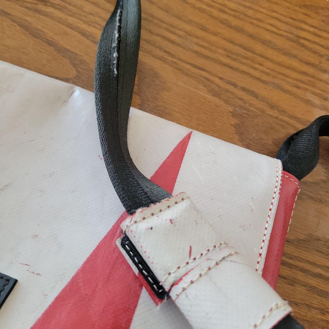 FREITAG ショルダーバッグ 赤白