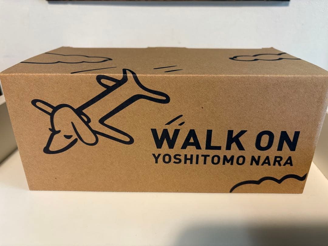 【ラムフロム限定色】奈良美智 パタパタクロック WALK ON（ホワイト）