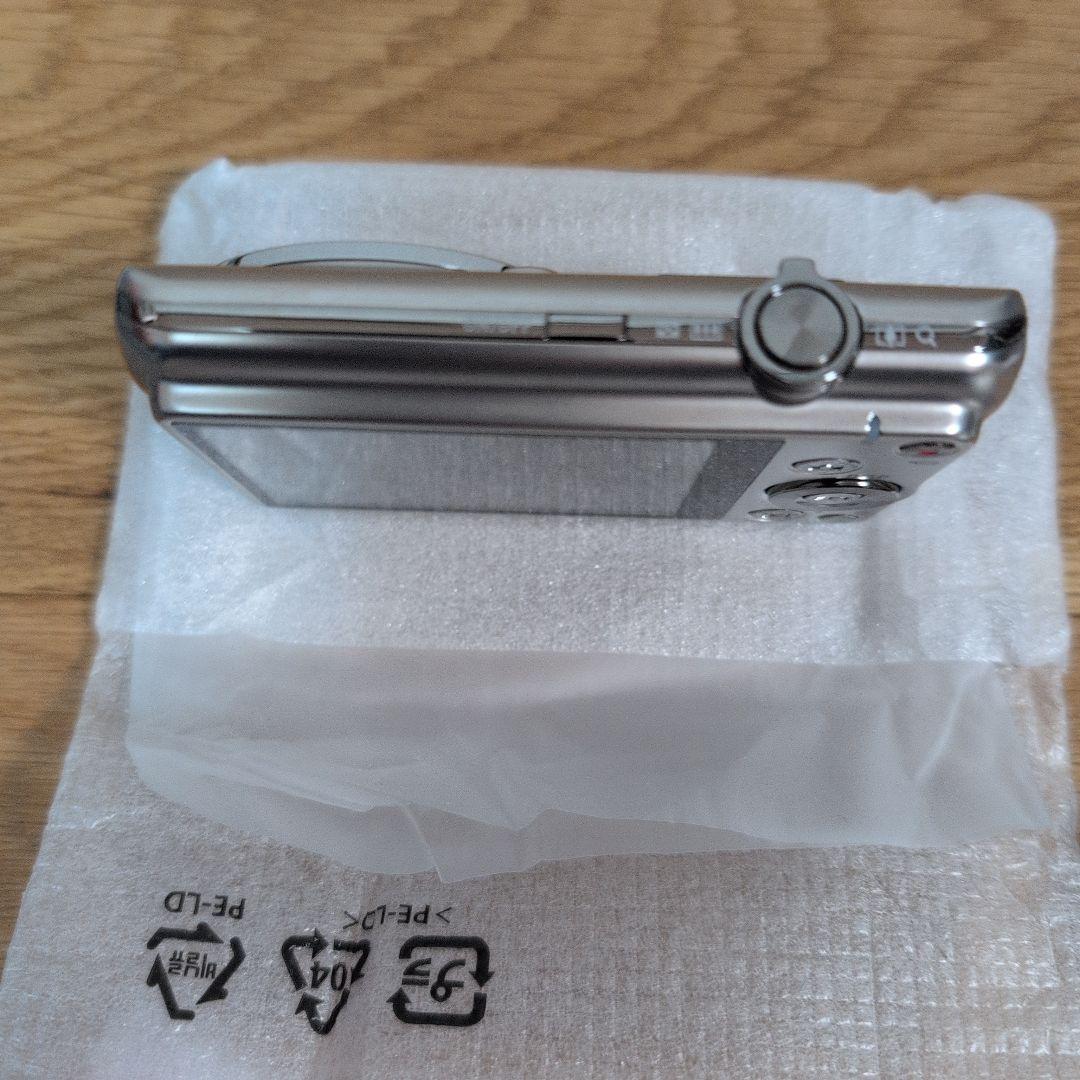 CASIO EXILIM EX-ZS25 コンパクトデジタルカメラ　シルバー