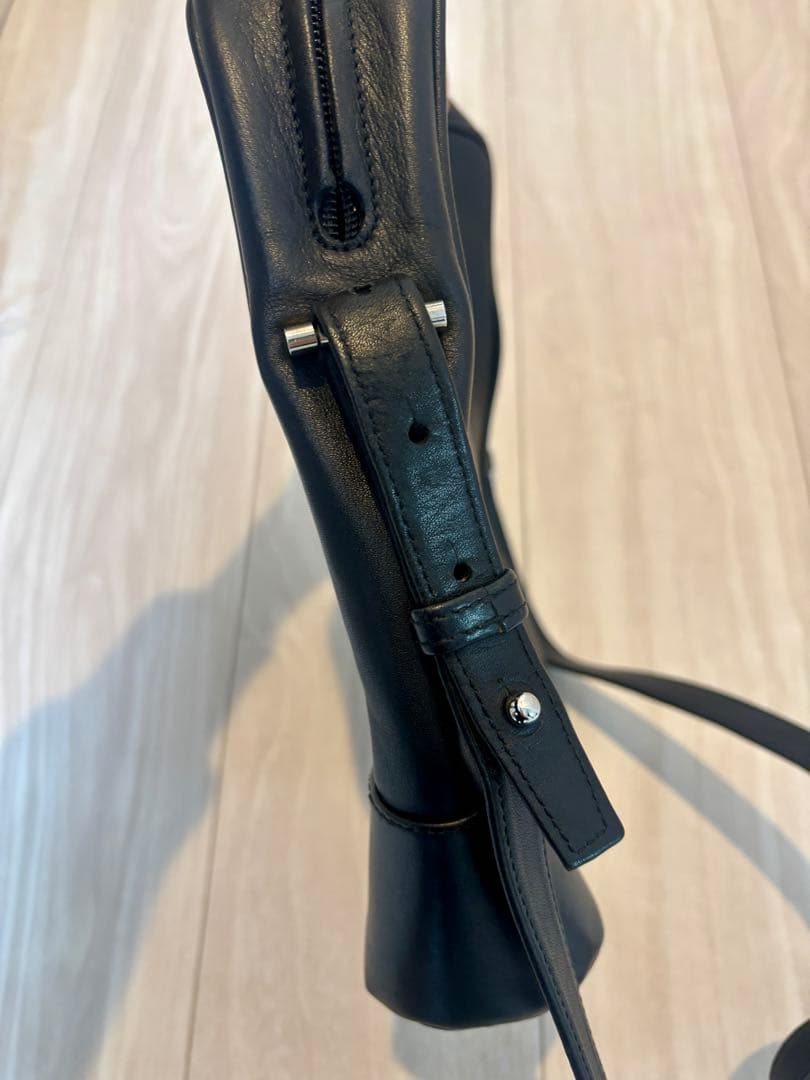 LOEWE ロエベ レザーショルダーバッグ 正規品 GILT購入