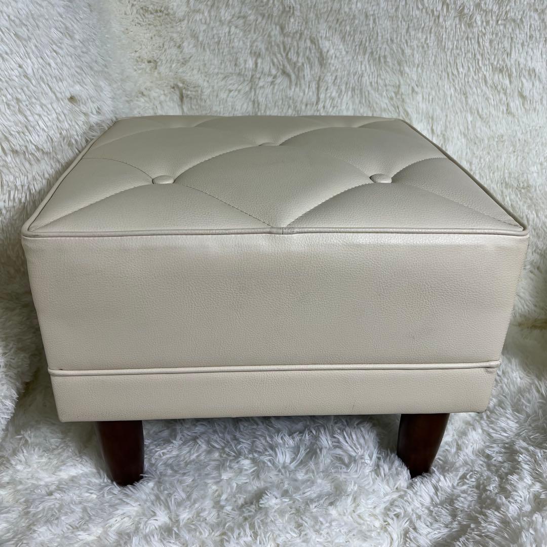 廃盤カラー karimoku カリモク60 オットマン スツール アイボリー