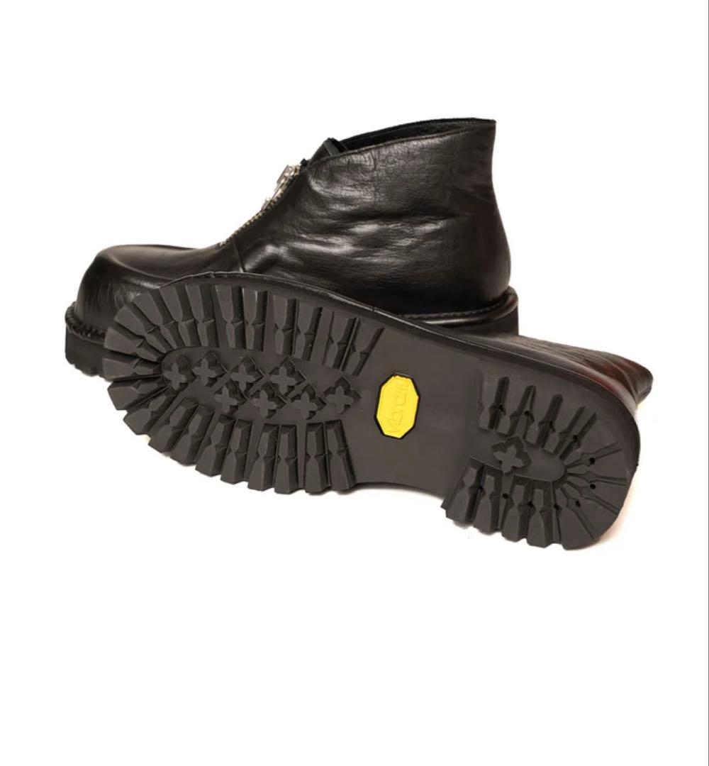 INVISIBLE MOCCA フロントジップブーツ