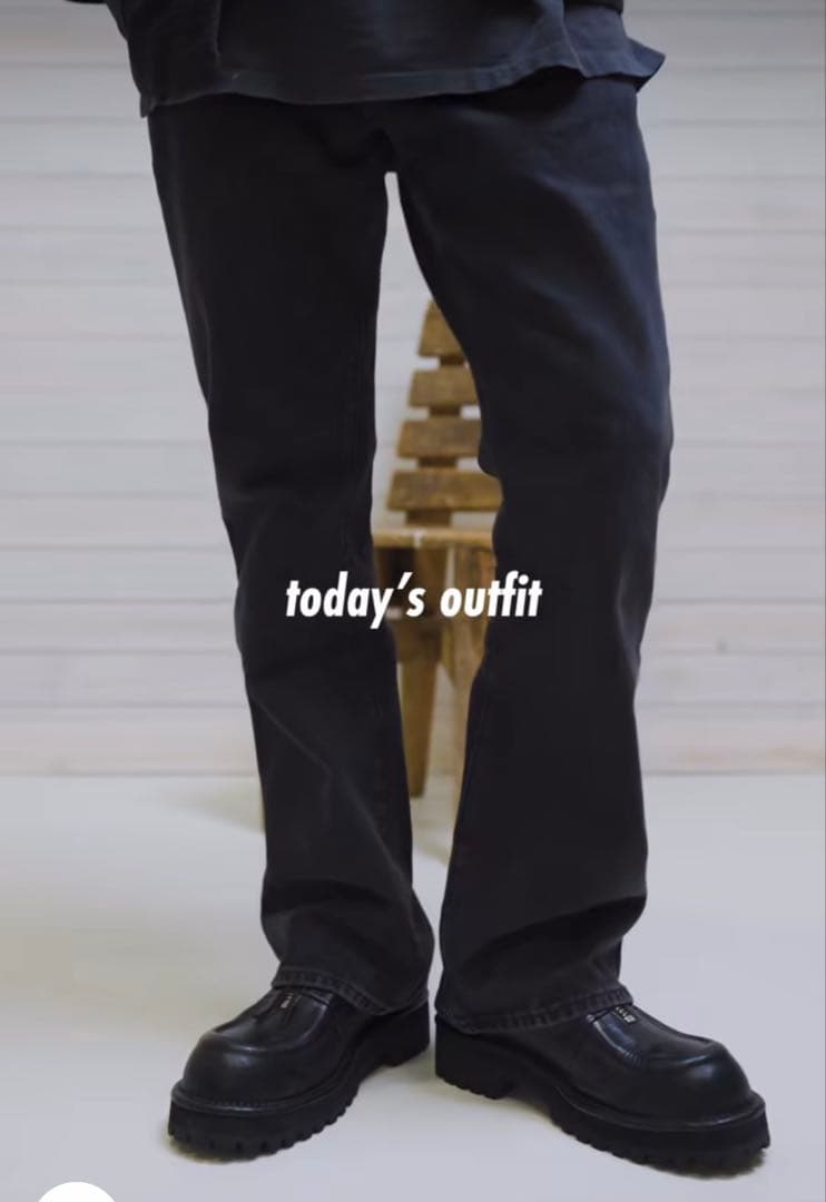 INVISIBLE MOCCA フロントジップブーツ