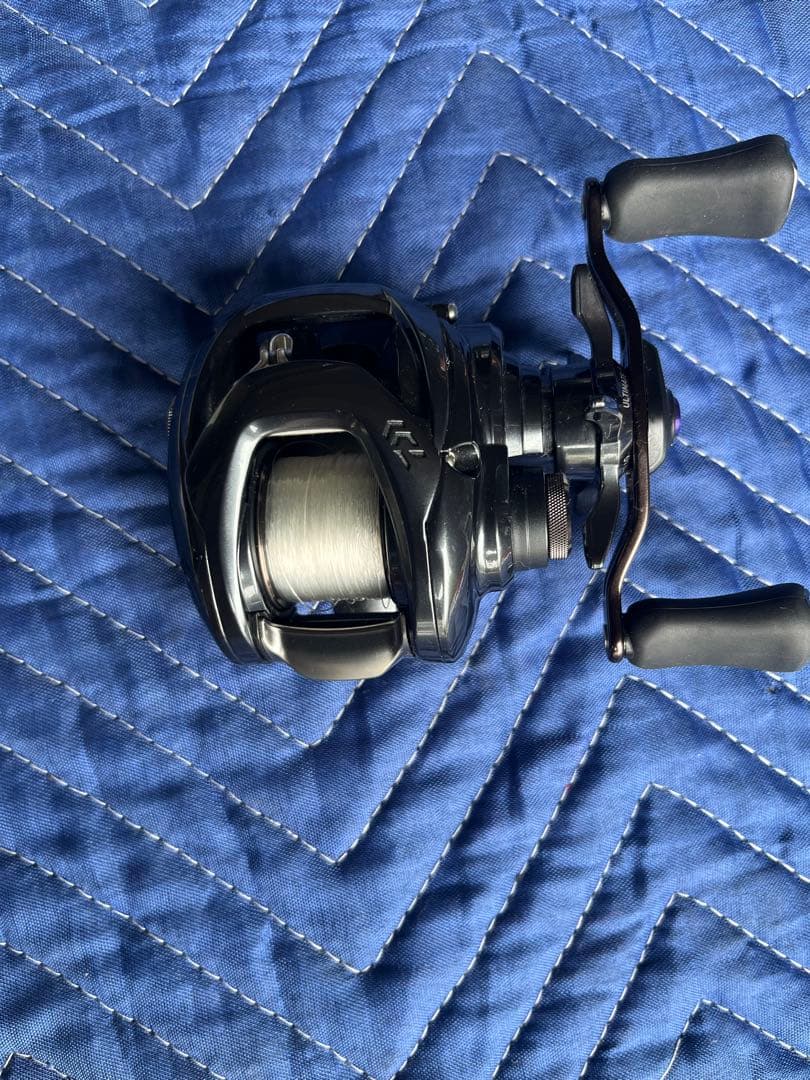 バス釣りタックル　ダイワブラックレーベル　タトゥーラセット