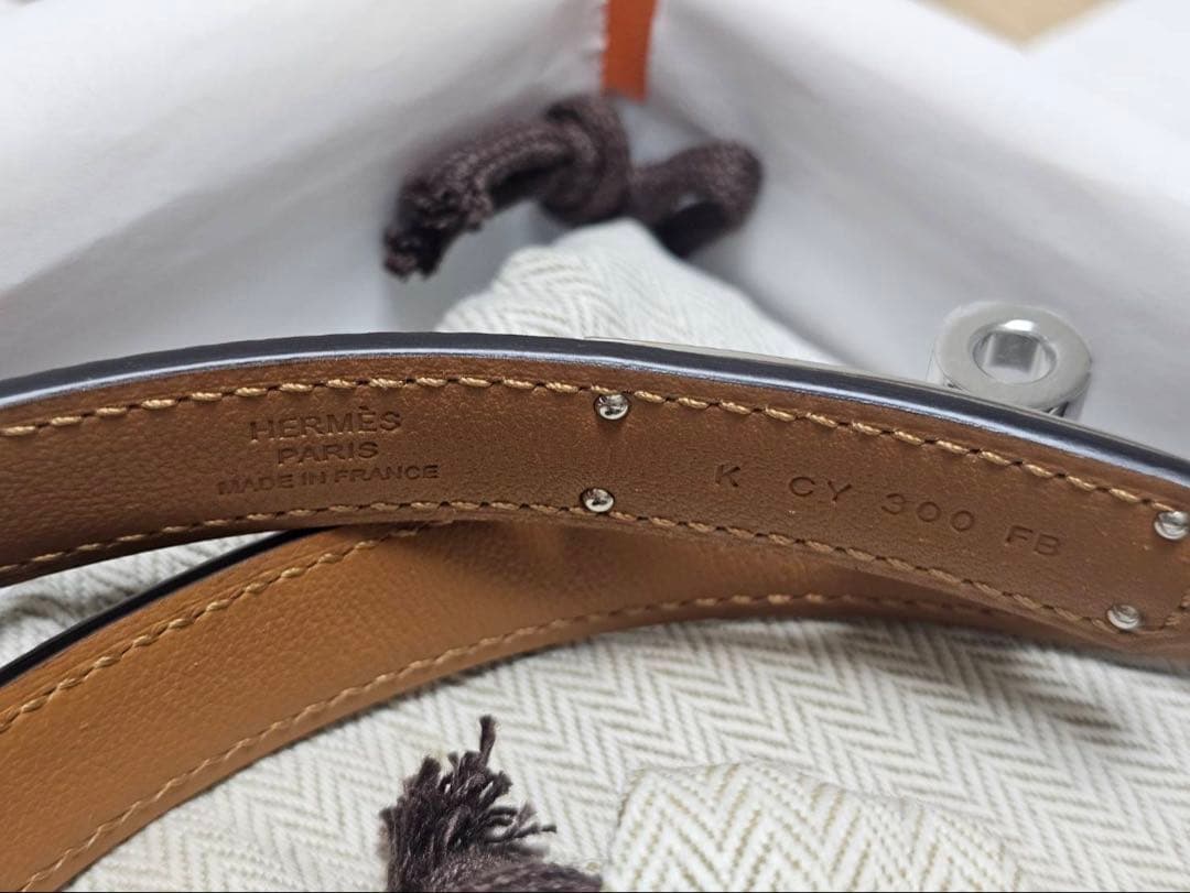【新品未使用】エルメス ケリー ベルト エトゥープ シルバー金具 K刻印