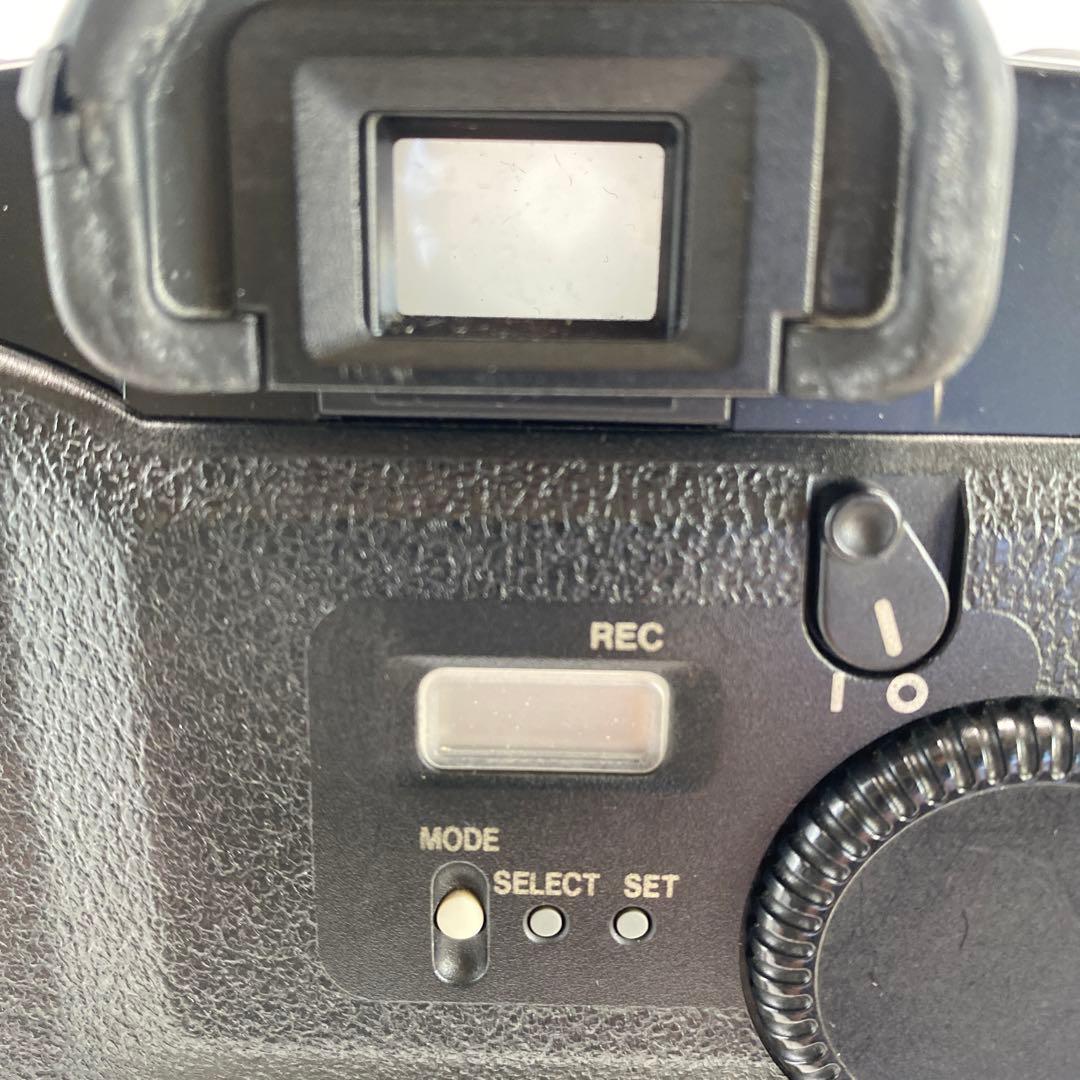 Canonカメラ　レンズ　ストロボ　セルフ