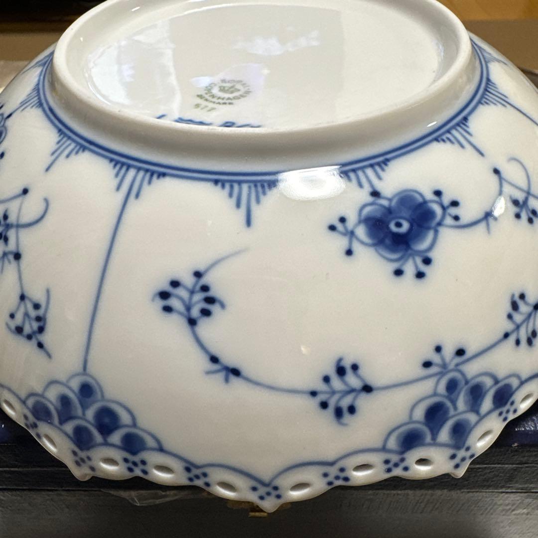 ロイヤルコペンハーゲン　ブルーフルーテッドフルレース　フルーツボウル　サラダ　皿