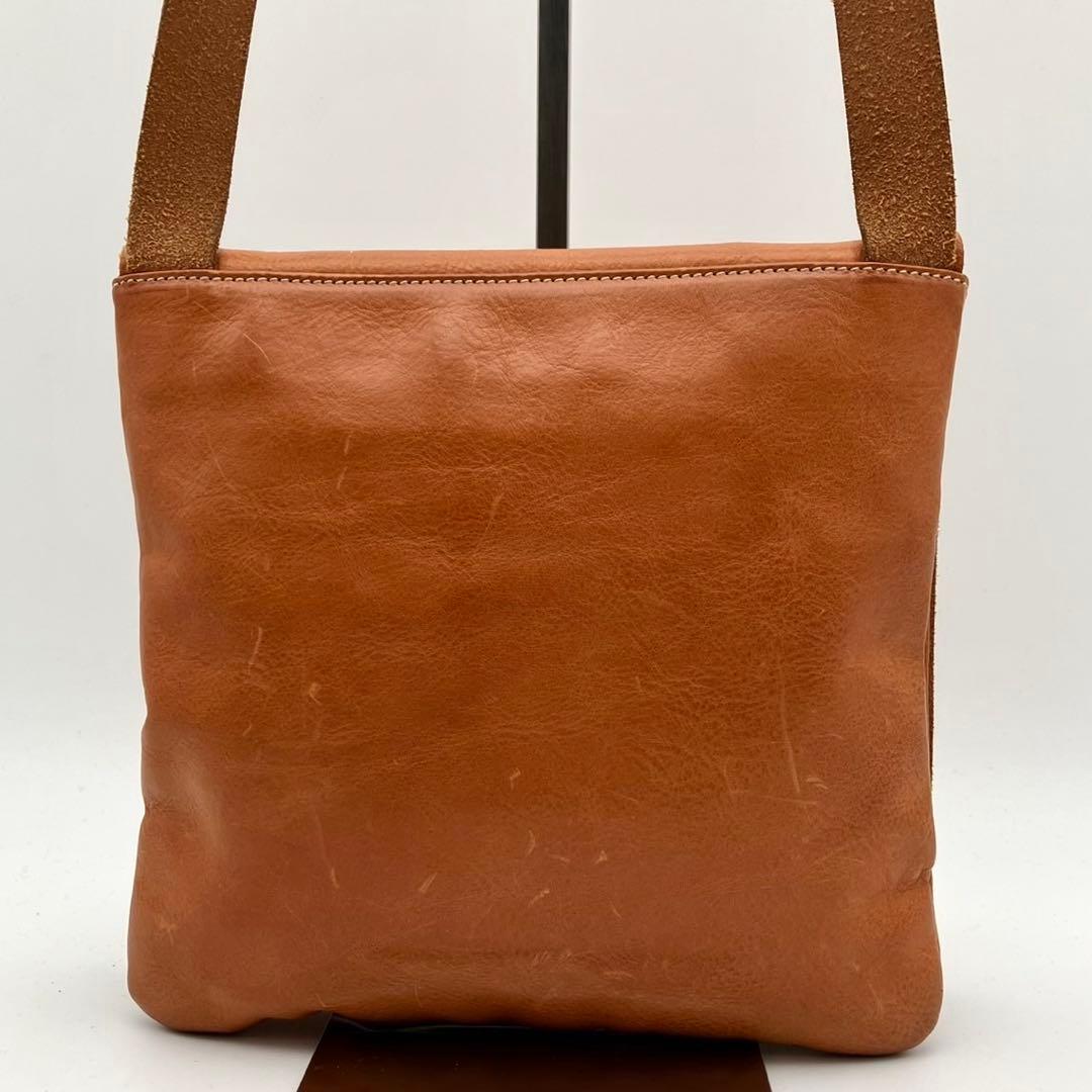 美品　イルビゾンテ　ショルダーバッグ　レザー　シボ革　ロゴ刻印　ブラウン