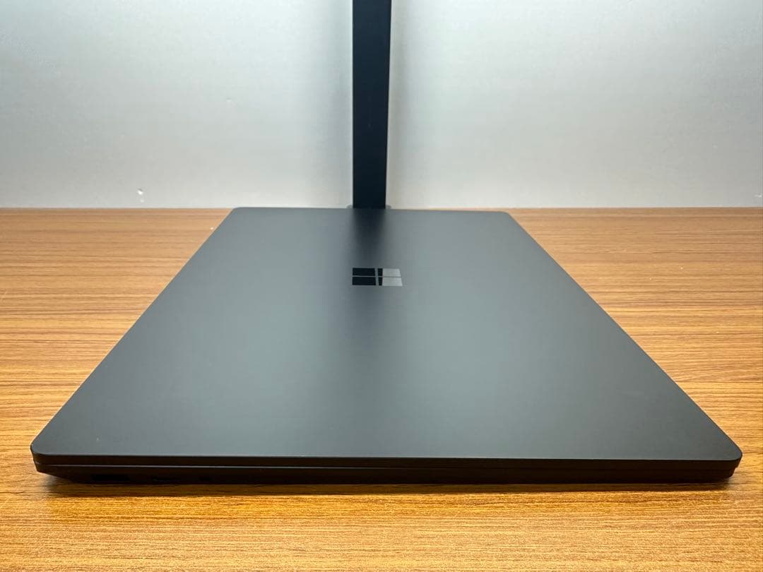 8.Surface Laptop 4 Ryzen 7 16Gb タッチパネル