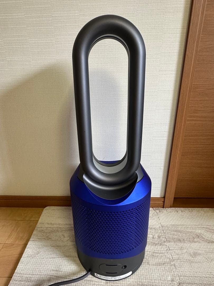 ダイソンHP03 2022年製　空気清浄機能付ファンヒーター 【リモコン付】