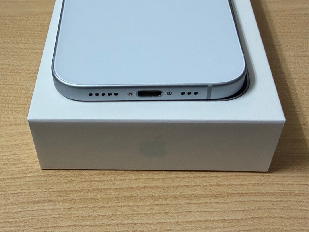 iPhone 15 ブルー 128GB バッテリー88%