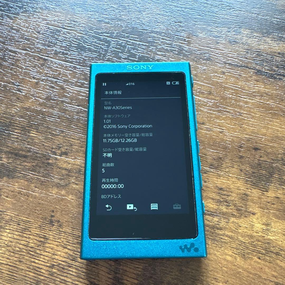 ポータブルプレーヤー SONY WALKMAN NW-A35