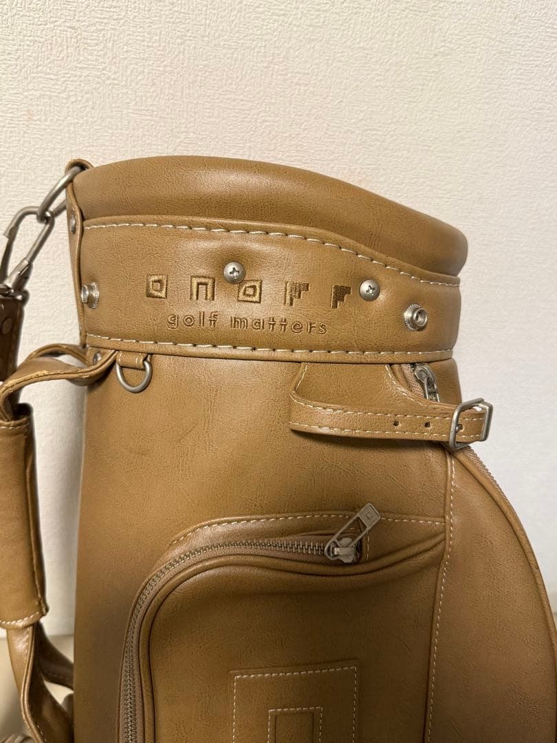 【送料込み】廃盤希少品　大人気　オノフ　ONOFF キャディバッグ