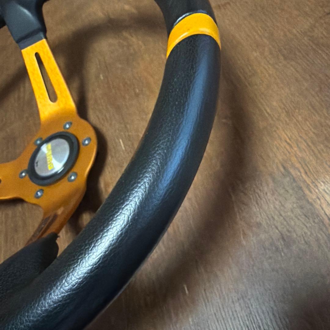 MOMO DRIFTING ステアリング 使用頻度少ない美品です