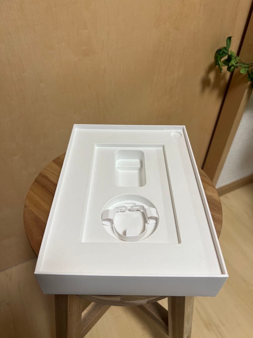 Apple iPad air 第4世代　シルバー本体　Wi-Fi 64GB